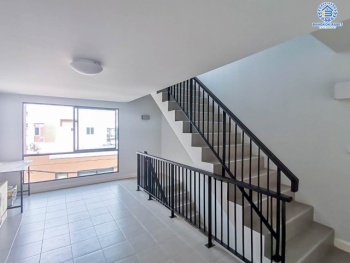 *****อาคารพาณิชย์มือสองย่านกรุงเทพมหานคร ม.สิริอเวนิว เพชรเกษม81 หลังมุม! ตกแต่งสไตล์ Loft ทันสมัย คุณภาพระดับ แสนสิริ เนื้อที่ 28.3 ตร.ว. ฟังก์ชัน 2 ห้องนอน 3 ห้องน้ำ 2 ที่จอดรถ ทำเลเด่น เดินทางสะดวก ใกล้รถไฟฟ้าสายสีน้ำเงิน "สถานีหลักสอง"